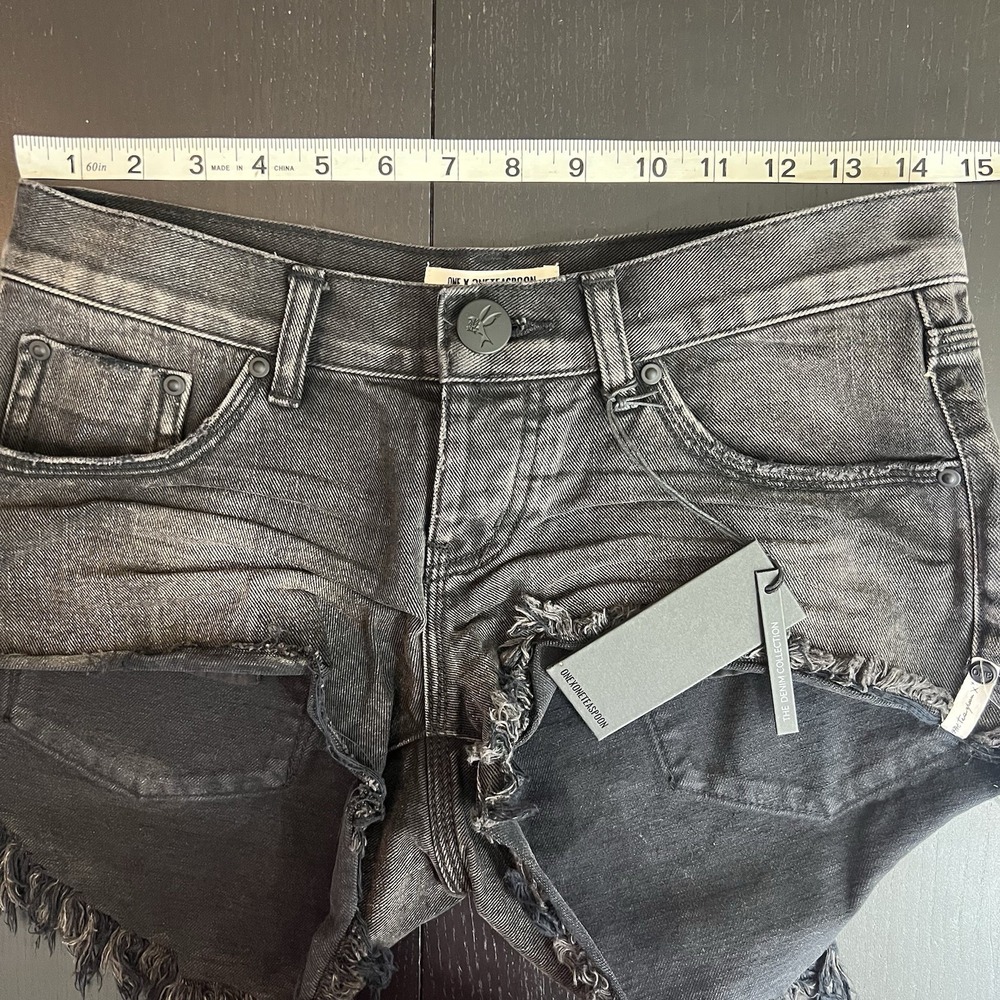 One Teaspoon Bonita Low Waist Shorts Size 23 Black Double Bass Frayed NEW - Picture 6 of 9